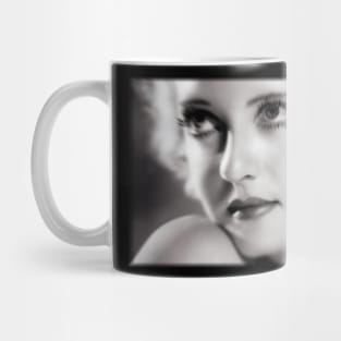 bette eyes Mug